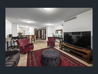 A2 / 100 Bowen Terrace, New Farm