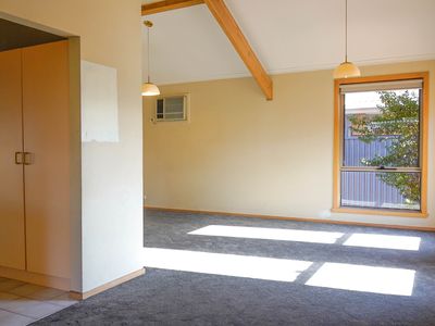 299 Heaths Road, Werribee