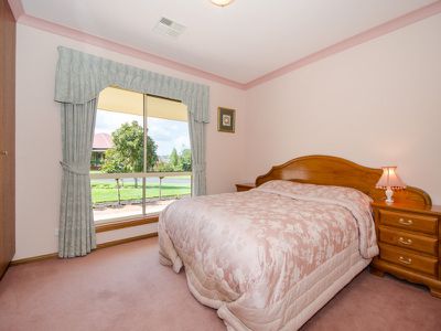 17 Glenmont Crescent, Mount Gambier