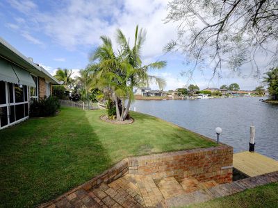 1 Victor Parade, Forster