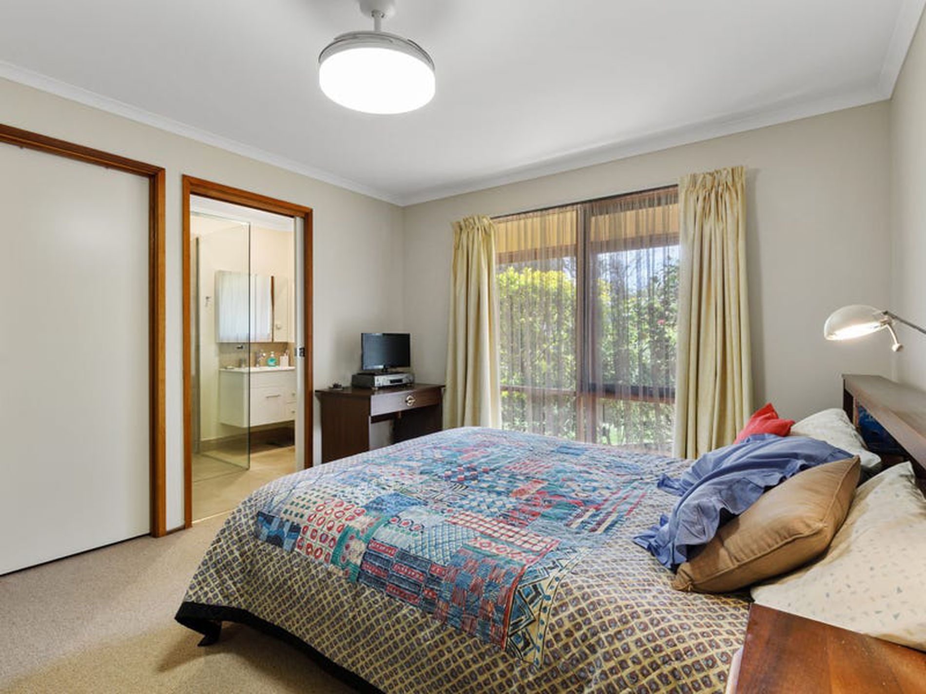 2 Kerris Cct, Seymour