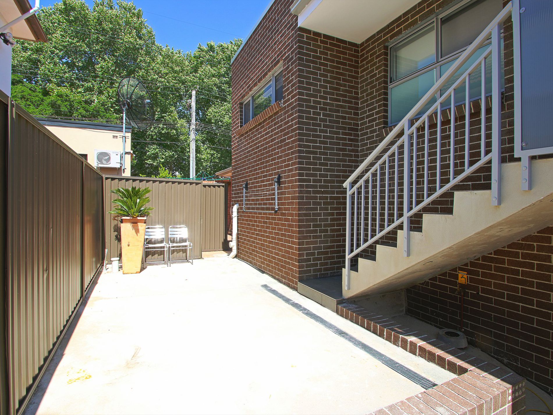 69a Wollongong Road, Arncliffe