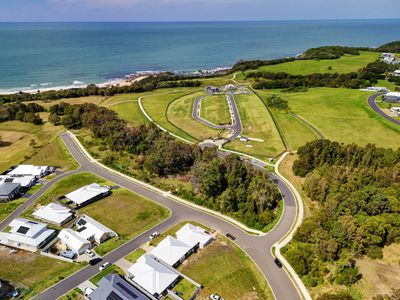 43 Golden Drive, Diamond Beach