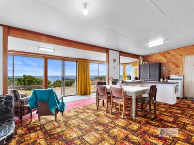 101 Irby Boulevard, Sisters Beach