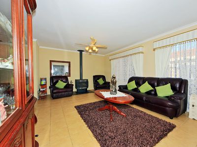 3 Whimbrel Court, Werribee