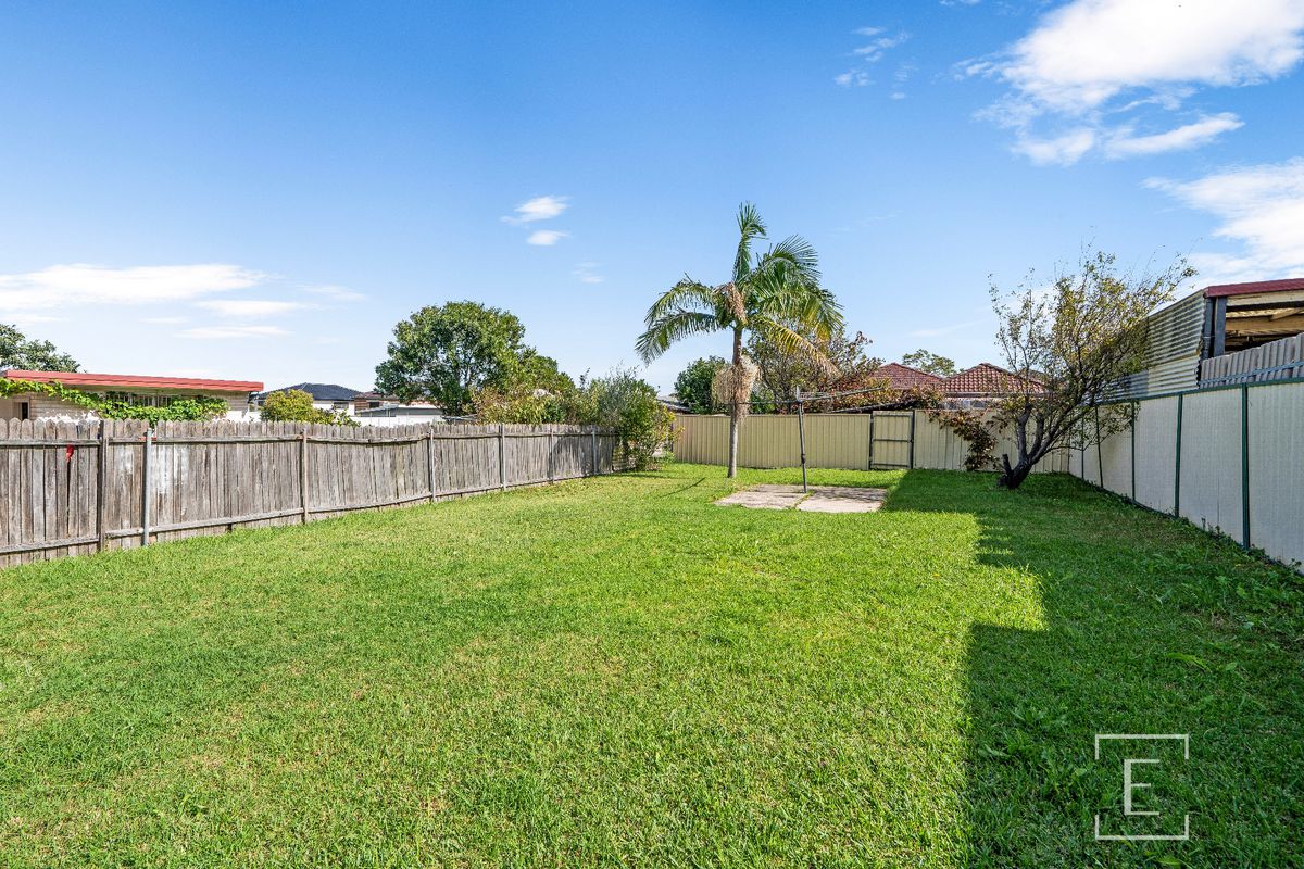 5 Flora Street, Roselands