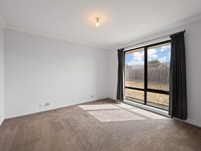 2 / 9 Jupiter Court, Prospect Vale