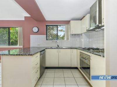 5 / 5-7 Exeter Road, Homebush West