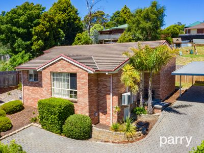2 / 79 Outram Street, Summerhill