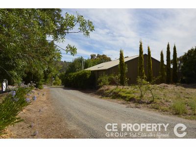 38 Hollands Creek Road, Cudlee Creek