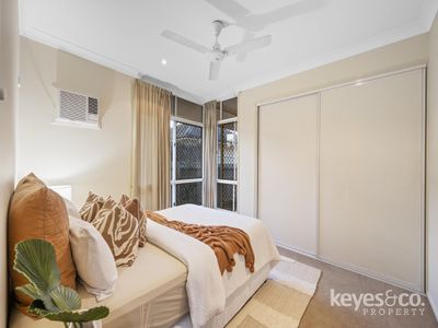 8 Harvard Street, Douglas