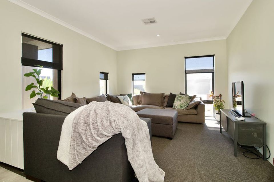 79 Enkindle Loop , Baldivis