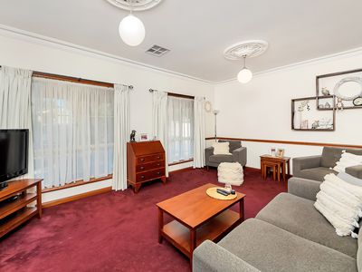 2 Hill Court, Williamstown