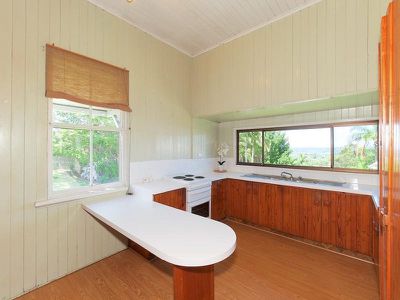 245 Springwood Road, Springwood