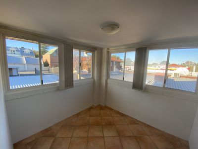 8 / 196 Bulwer Street, Perth