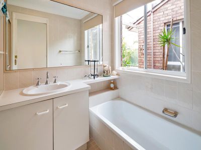 35 Sundown Drive, Paradise Point