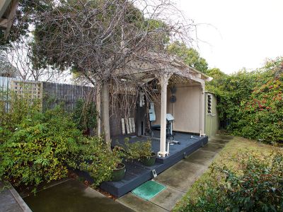 8 Press Road, Brooklyn Park