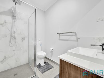 48 huntingfield st, Thornhill Park