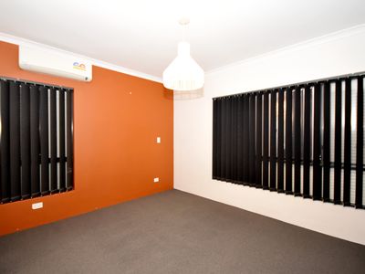 2 Arrino Road, Midvale