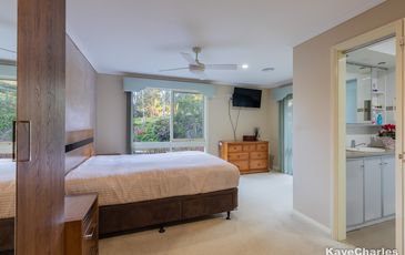 26 Bourkes Creek Road, Pakenham Upper