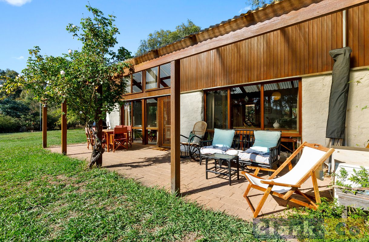 271 Mount Buller Road, Mansfield Clark & Co Real Estate