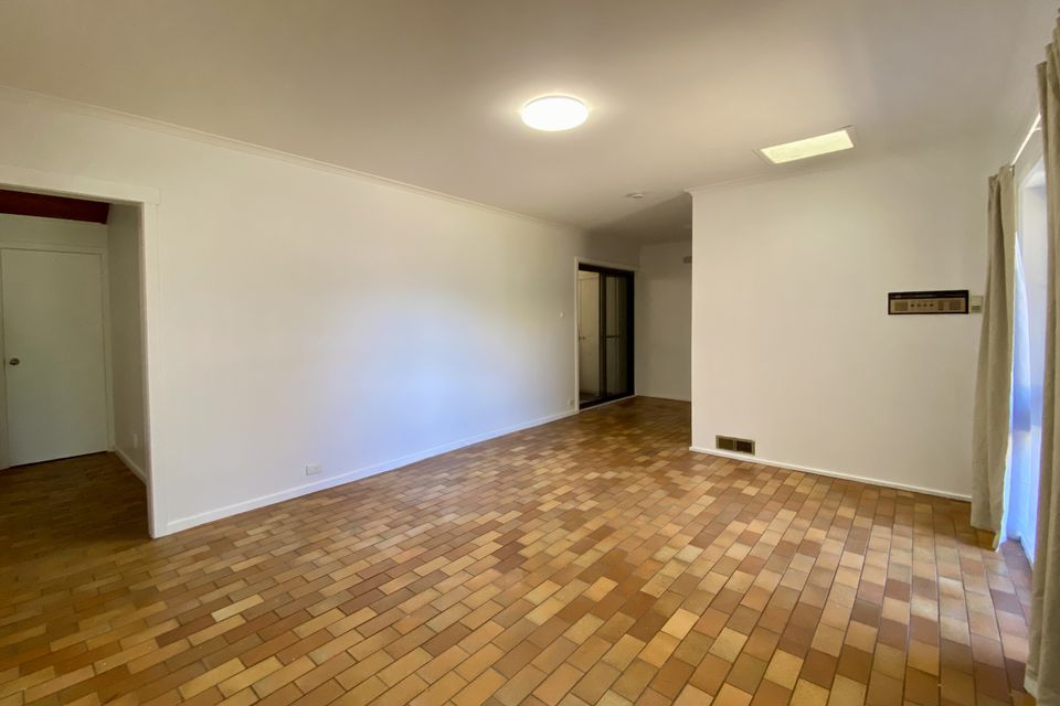 24 Malvern Grove , Caulfield North