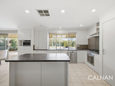 60 Crossland Way, Kardinya
