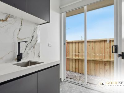 45 Beveridge circuit , Armstrong Creek