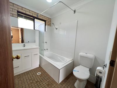 6 / 5 Opal Street, Dubbo