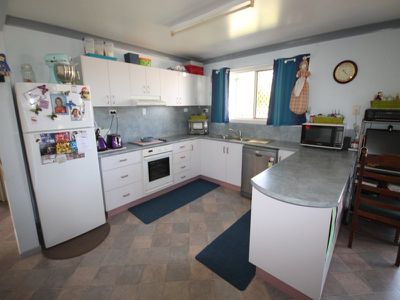 11 Anderson Street, Queenton