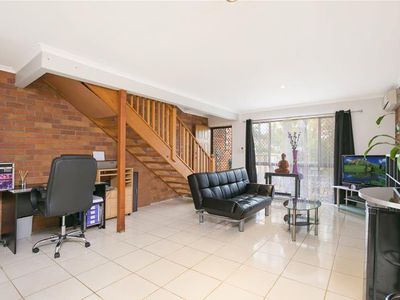 19 / 7 Chamberlain Avenue, Rochedale South