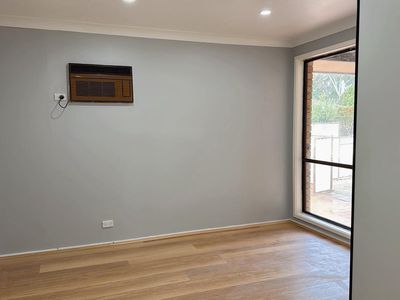 20 Enfield Close, St Johns Park