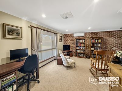 10 Beatrice Place, Dubbo