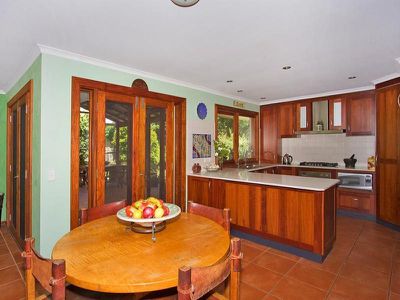 16 Berrimbilla Court, Ocean Shores