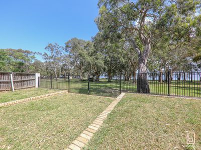 30 Leonard Avenue, Toukley