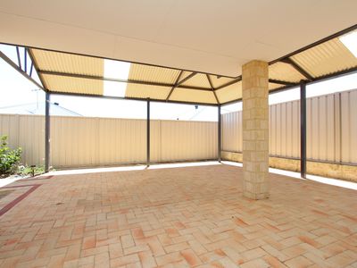 11 Arniston Way, Darch