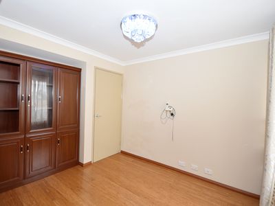 22 Irvine Parade, Hammond Park