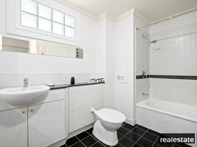 14J / 811 Hay Street, Perth