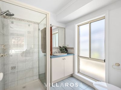 8 Aintree Rd, Bell Post Hill