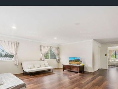 16 Cirrus Way, Coomera
