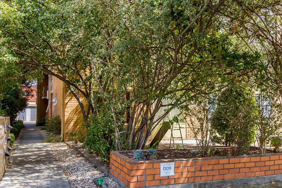 8 / 75 Edgar Street North, Glen Iris