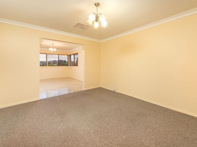 1 / 332 Borella Road, Albury