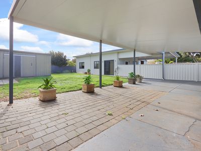 6 Selene Way, San Remo