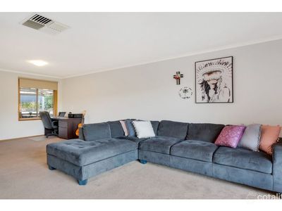 10 Bendigo Close, Trott Park