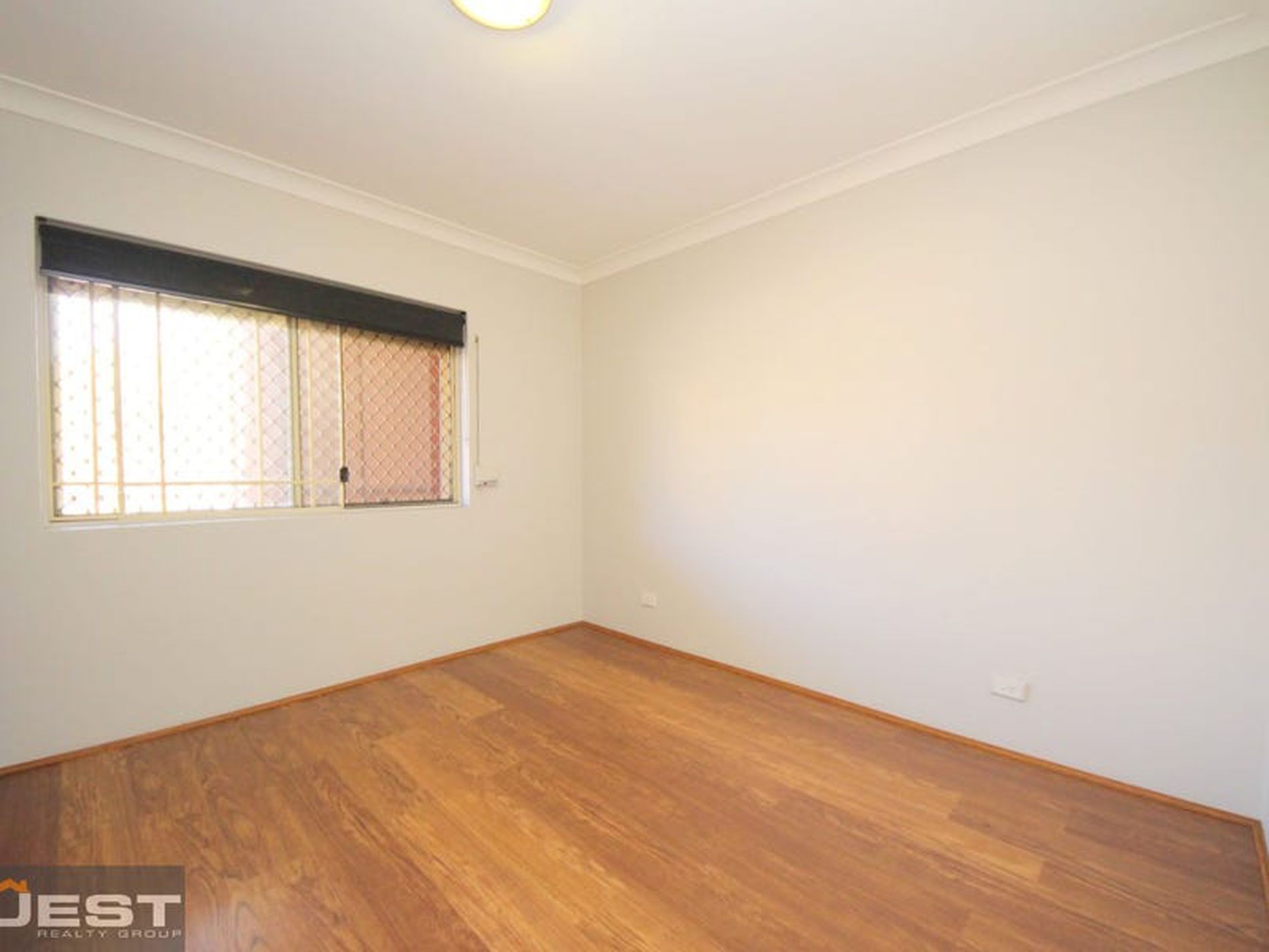 9 / 8-12 Bungalow Crescent, Bankstown