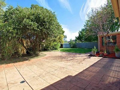 7 Meads Court, St Albans