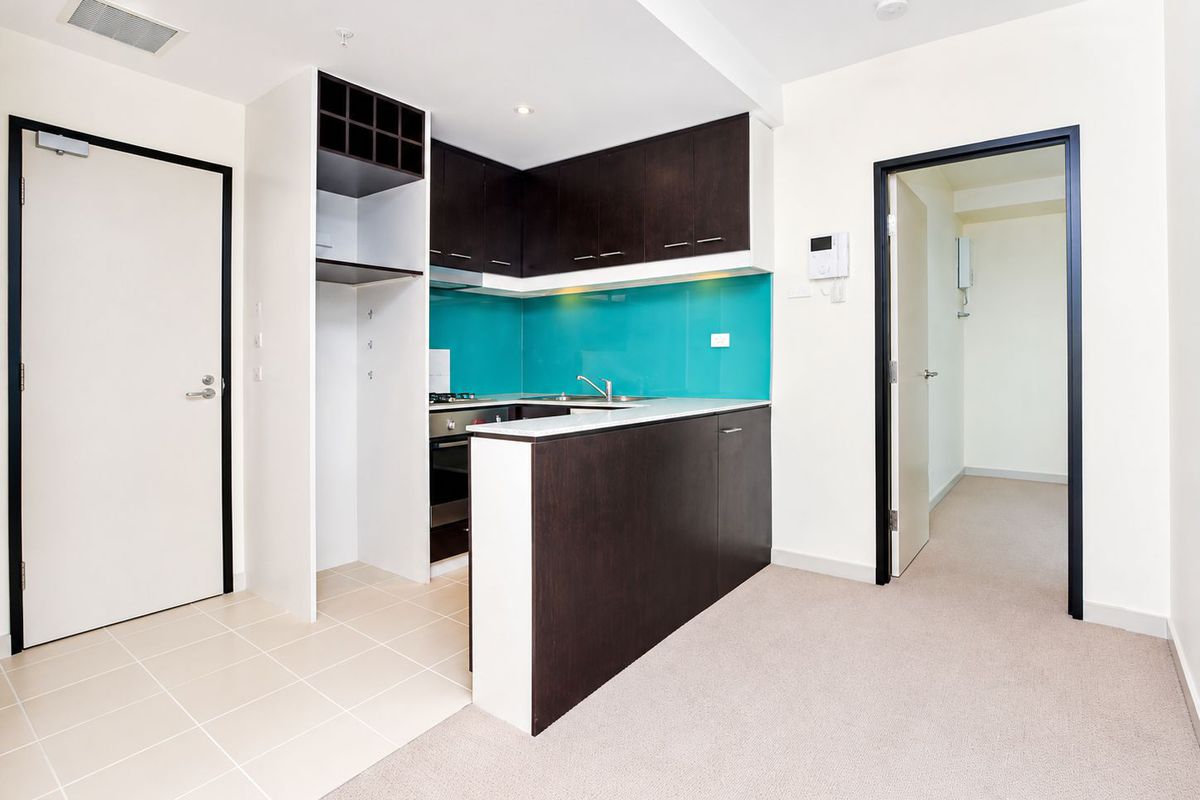 617/613 Swanston St, Carlton