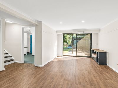 31 Brinawarr Street, Bomaderry
