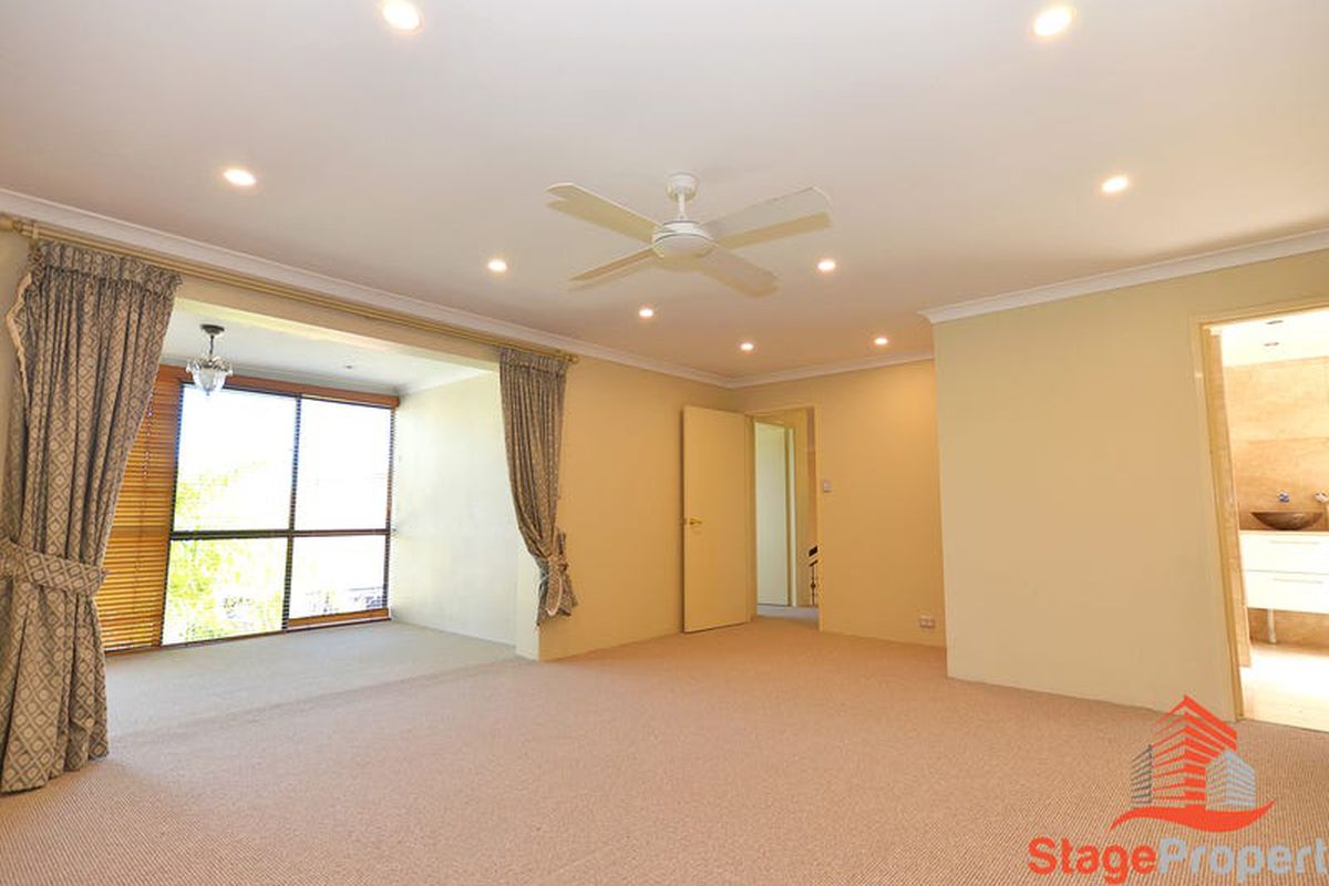 12 Bronzewing Loop, Wembley