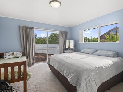 35 Rifleman Rise, Unsworth Heights